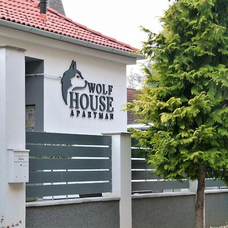 Wolf House Apartman Zalaegerszeg Exterior foto